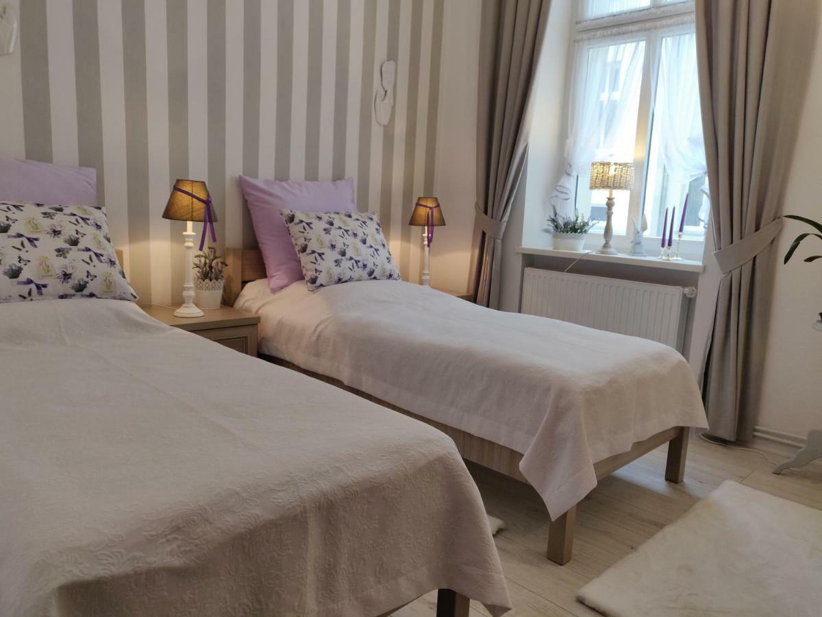 Apartament Helena Apartment ชวีโนวิชแจ ภายนอก รูปภาพ