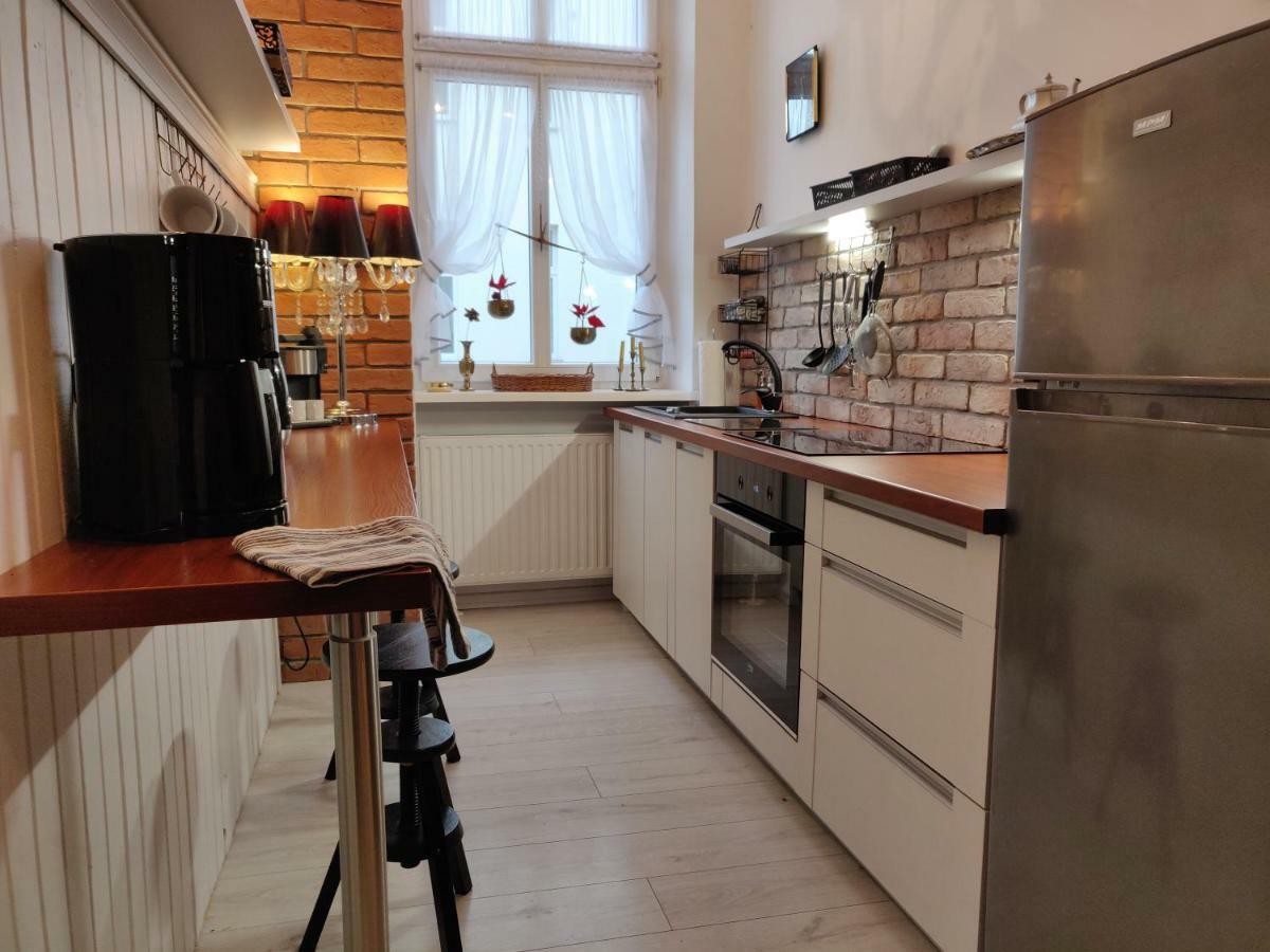 Apartament Helena Apartment ชวีโนวิชแจ ภายนอก รูปภาพ